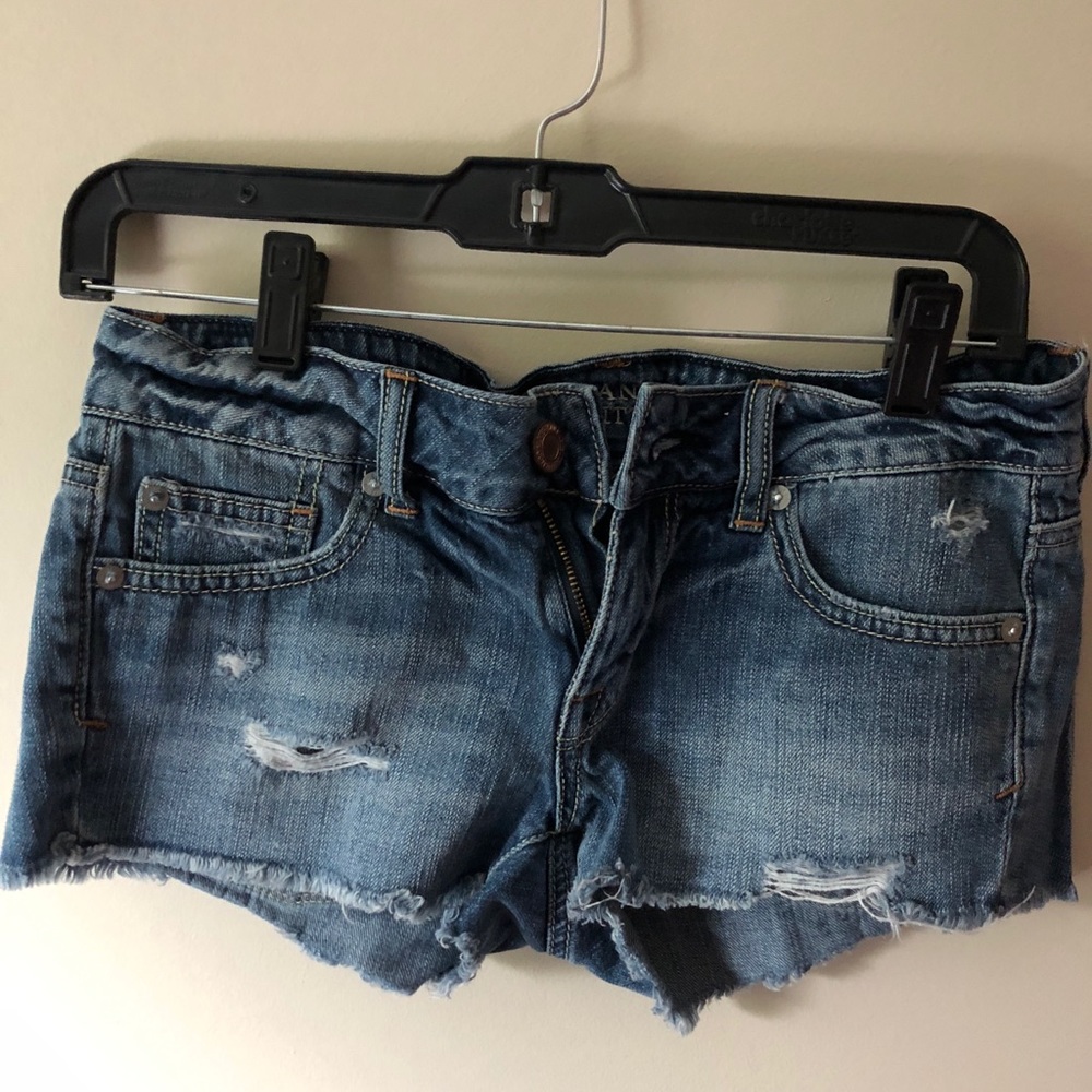 AE size 2 short jean shorts